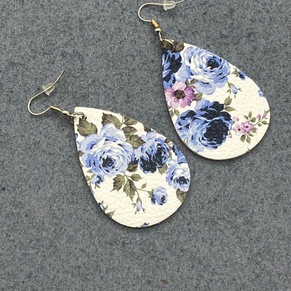 Dangle Pierced Earrings Teardrop Vinyl Floral Blue Purple Green White Soft Girl - Picture 5 of 6